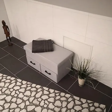 Apartment Ueber Den Daechern Von *